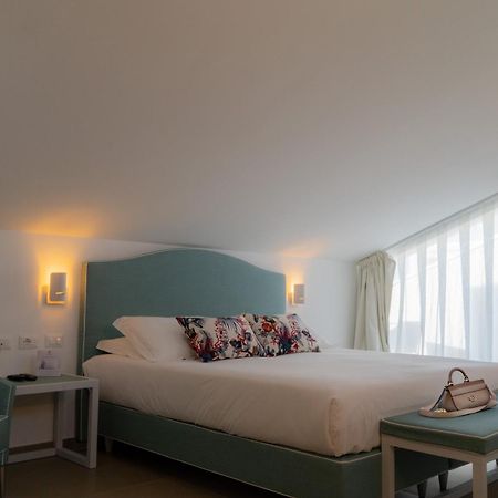 Seaside Hotel Capo d'Orlando Bagian luar foto