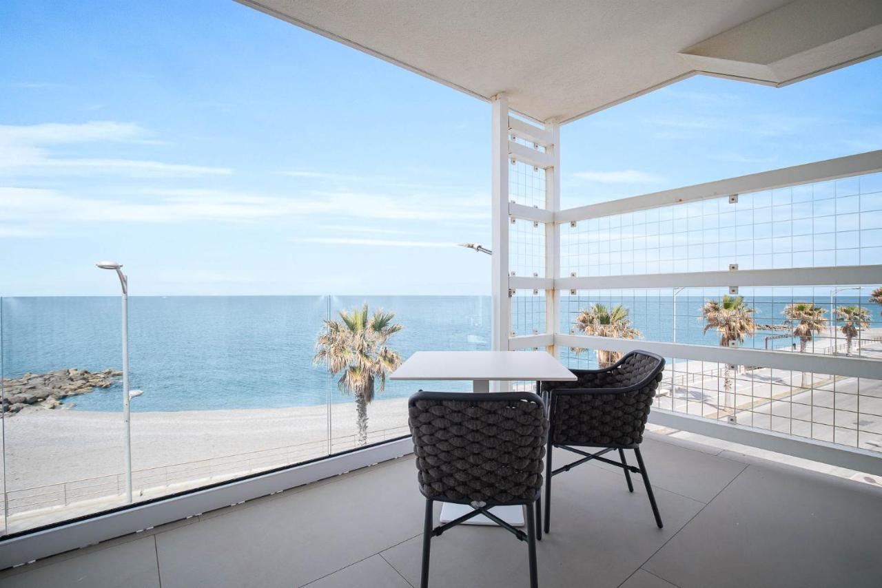 Seaside Hotel Capo d'Orlando Bagian luar foto