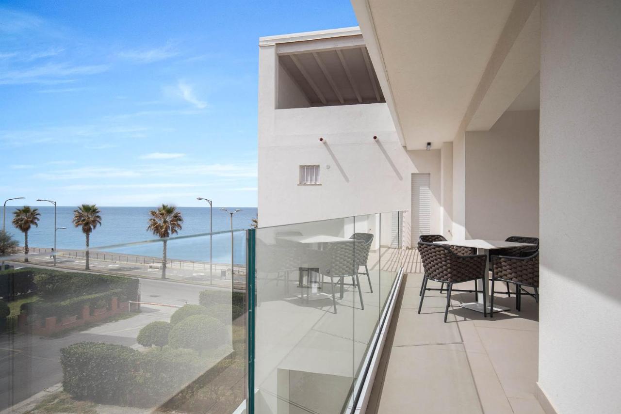 Seaside Hotel Capo d'Orlando Bagian luar foto