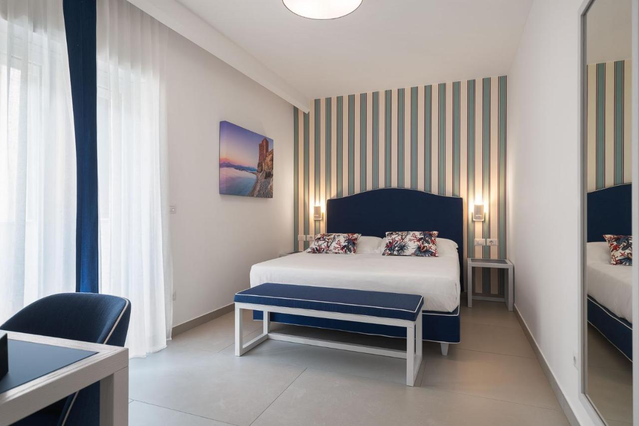 Seaside Hotel Capo d'Orlando Bagian luar foto
