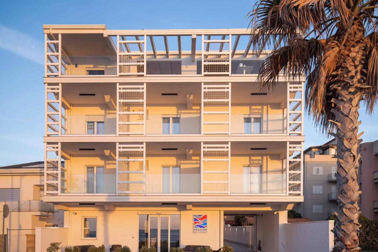Seaside Hotel Capo d'Orlando Bagian luar foto